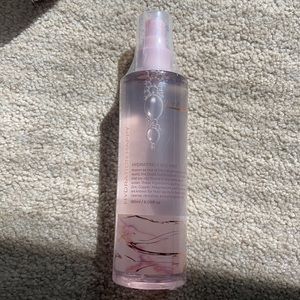 Mannakadar Hydrating Skin Mist